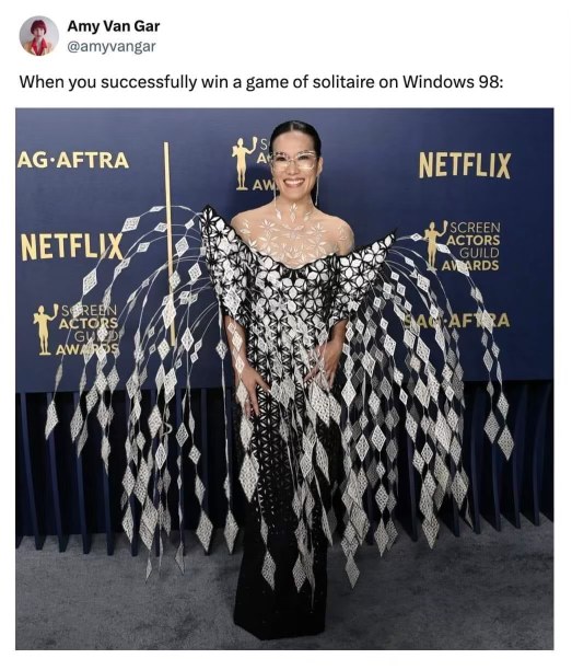 Yesss, that triumphant feeling when you actually beat Solitaire on Windows 98