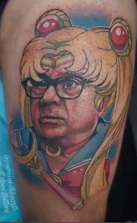 Thought Frank Reynolds would make a great Sailor Moon.
