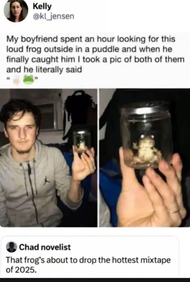 This frog is about to drop the hottest mixtape of 2025.