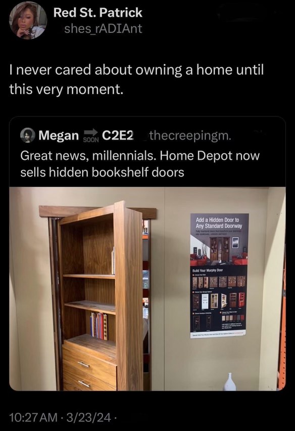 Ngl, I suddenly want a secret bookshelf door after seeing this