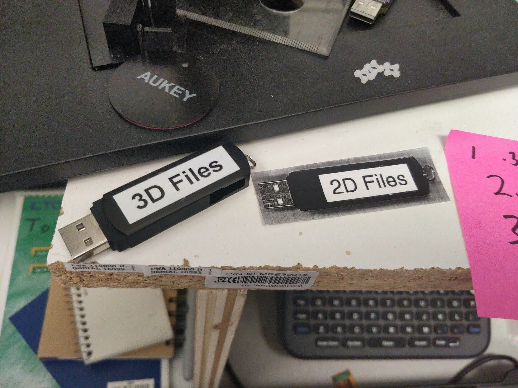 My files are literally 3D and 2D. This is peak organization.
